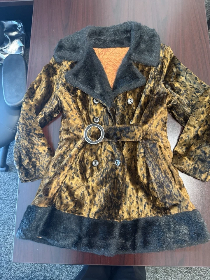 Gabardina vintage de piel sintética de leopardo de los años 70 con cinturón para mujer talla 12 Foto 2 de 4