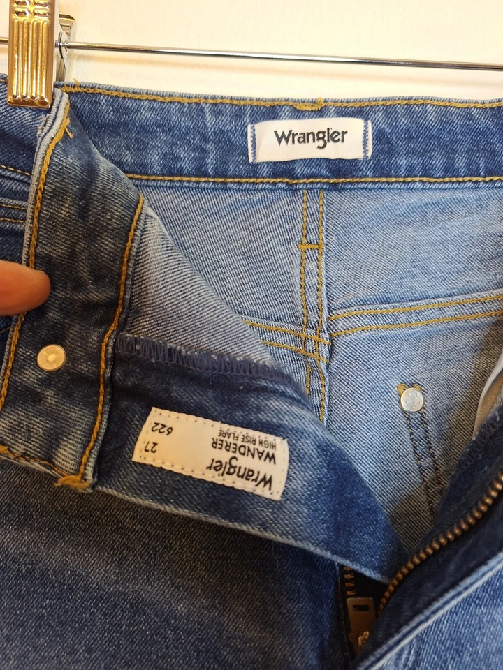 Pantalones de mezclilla WRANGLER de pierna ancha para mujer talla 27x34 acampanados hippie occidental boho vaquera NUEVO Foto 3 de 4