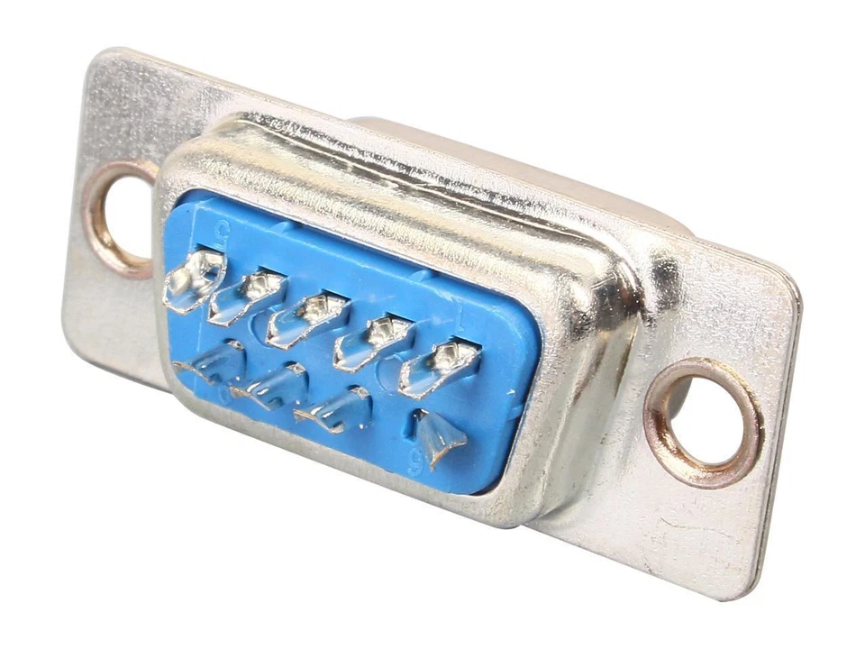 StarTech.com C9PSM Assembled DB9 Male Solder D-SUB Connector with Plastic Backsh - Image 2 of 3