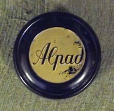 Alte Dose , Bakelitdose , Alpad , rund 6,5 cm , H 3 cm , Uralt