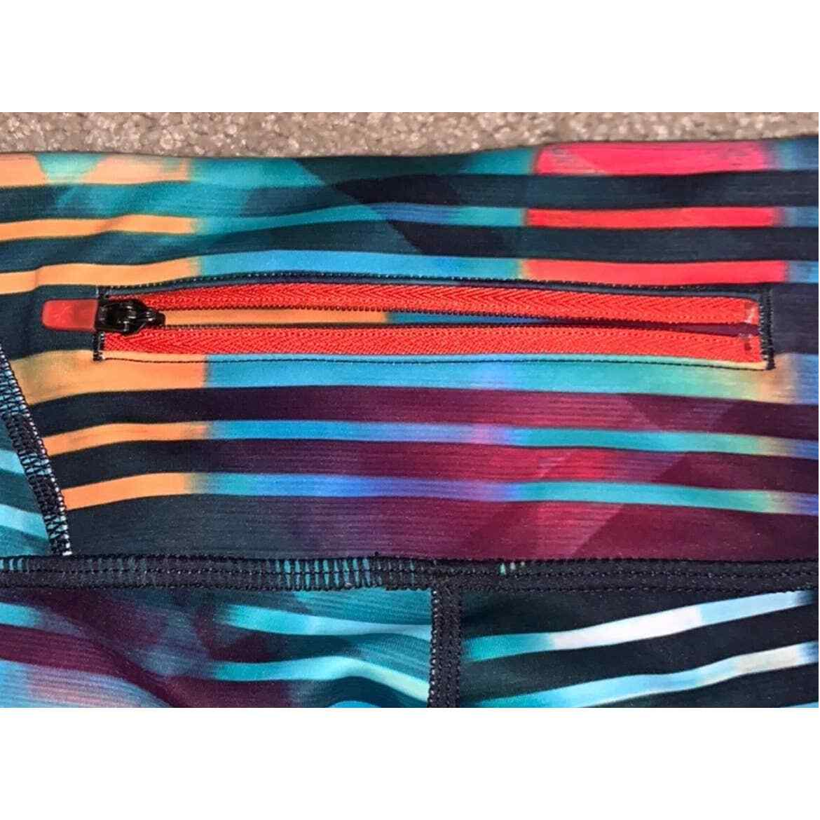 Athleta Multi-colored striped capri leggings size… - image 10