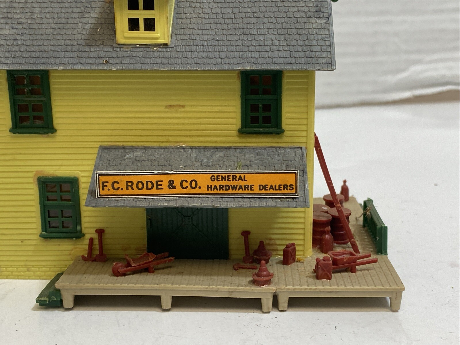 Picture 2 of 7