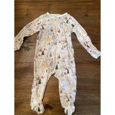Magnetic me Christmas sleeper size 0-3 months