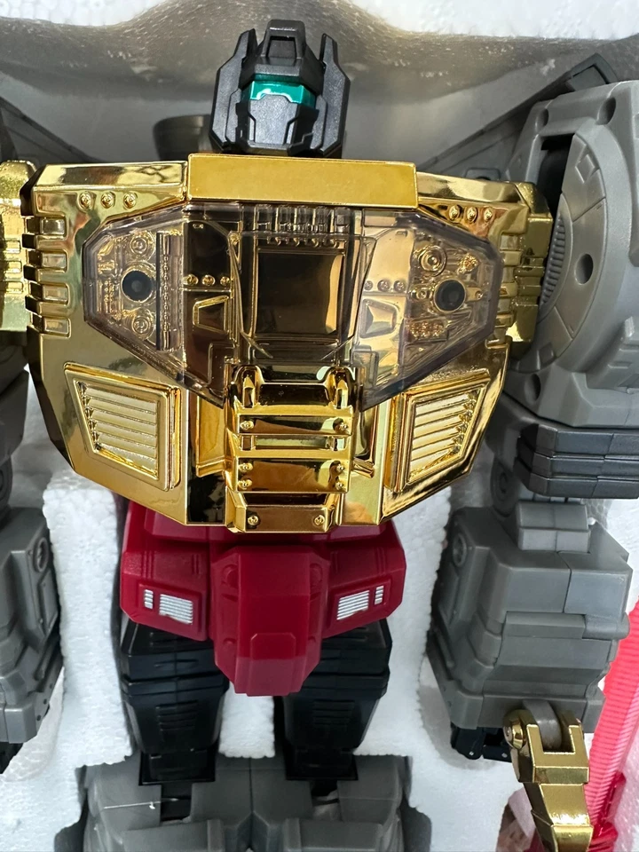 Fans Toys FT-08 Transformer 'Grinder' Grimlock - Image 4 of 4