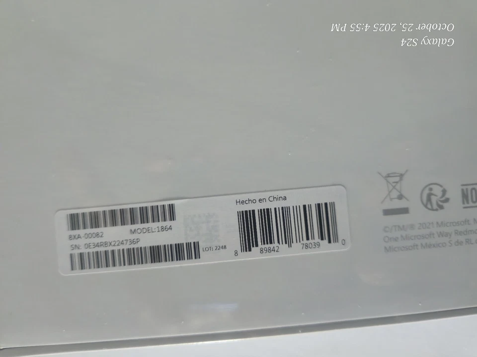 NEW Microsoft Surface Pro Keyboard -X/ 8/9/10/11** Spanish** Read - Image 2 of 4