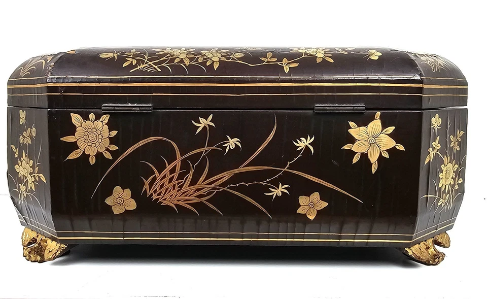 1820s Chinese Export Black Lacquer Gilt Sewing Box w Contents Antique - Image 3 of 4