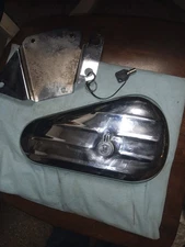 Harley tear drop kidney tool box for any model but general used for rigid frame 