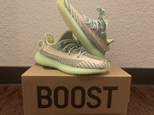 women's 7.5 in men's yeezy