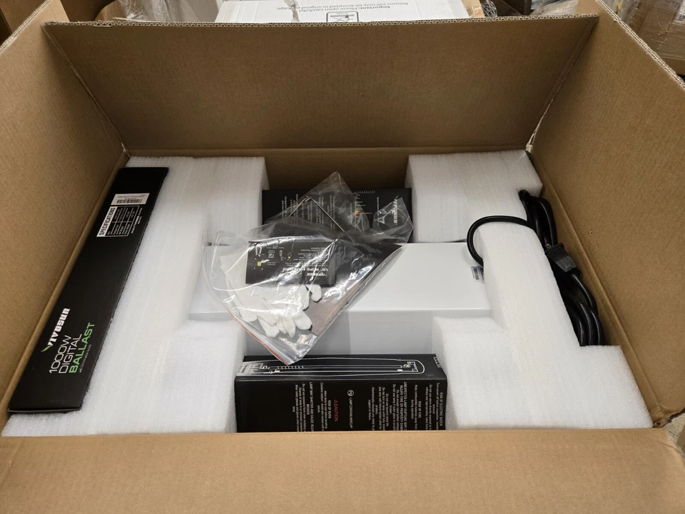 Vivosun 1000 Watt HPS/MH grow light kit Bundle Lights Ballast Timer & Hood NEW  Foto 2 de 4