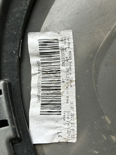 658807421 Genuine Skoda Kamiq Complete Rear Bumper 2020-2023 - Picture 9 of 9