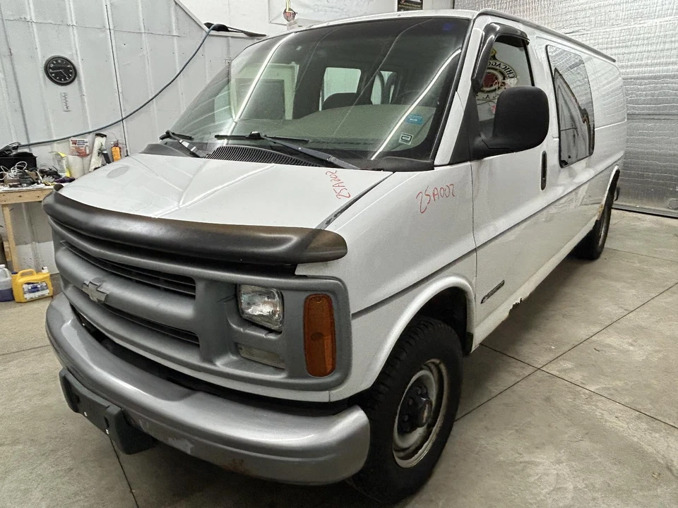 Chevrolet Express 2500 1996-2002 furgoneta eje trasero eje semiflotante freno de 13" Foto 2 de 4