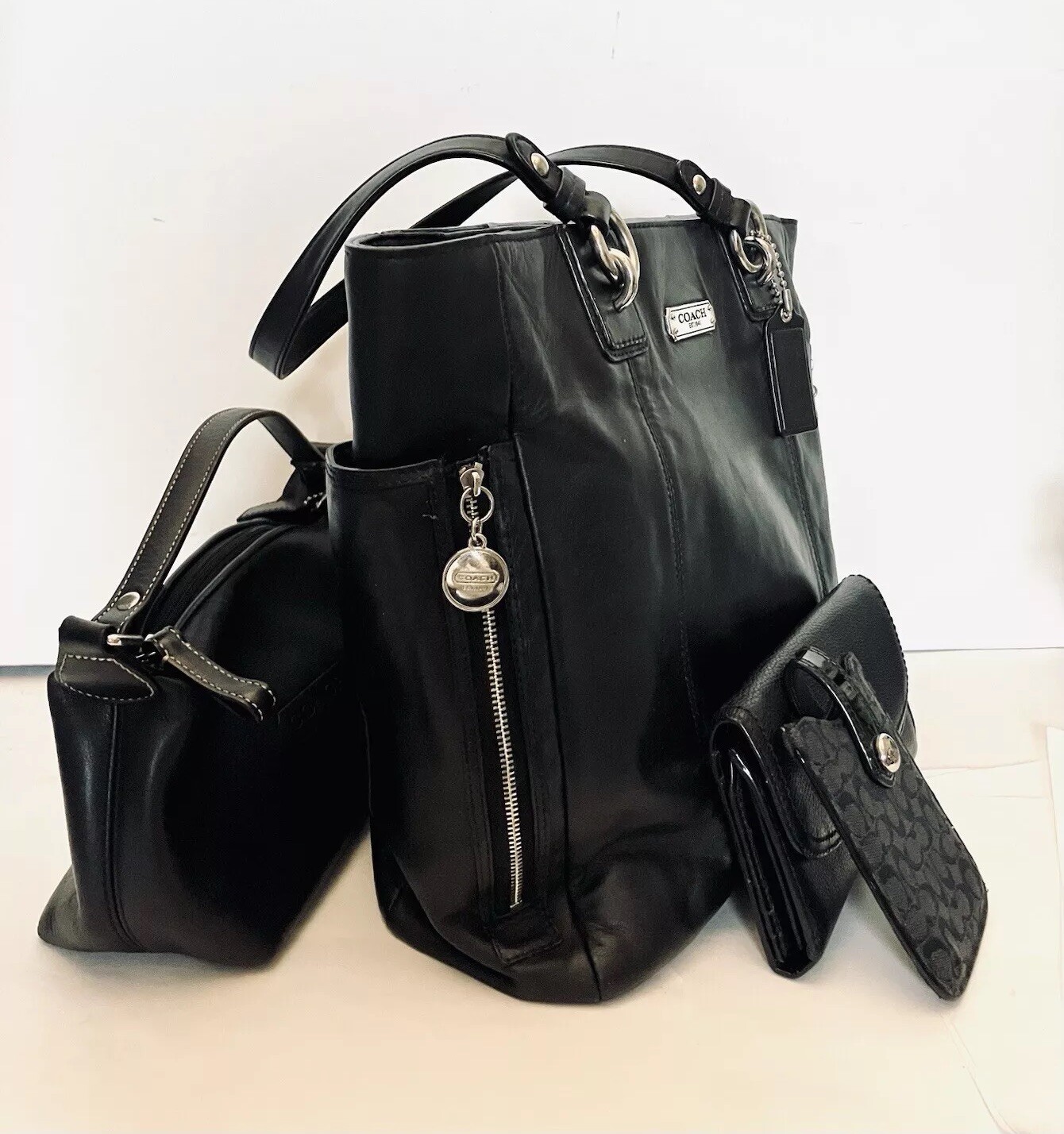 COACH Gallery BUNDLE - image 4