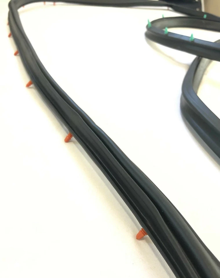 Juego de impermeabilización 88 USDM Honda CRX, puertas delanteras 72310-SH2-003, 72350-SH2-003 Foto 2 de 4