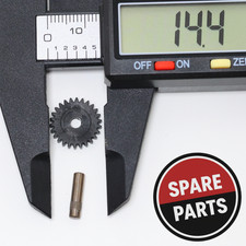 HORNBY SPARES CHASSIS GEAR SET IN KNURLED AXLE PINION X8849C