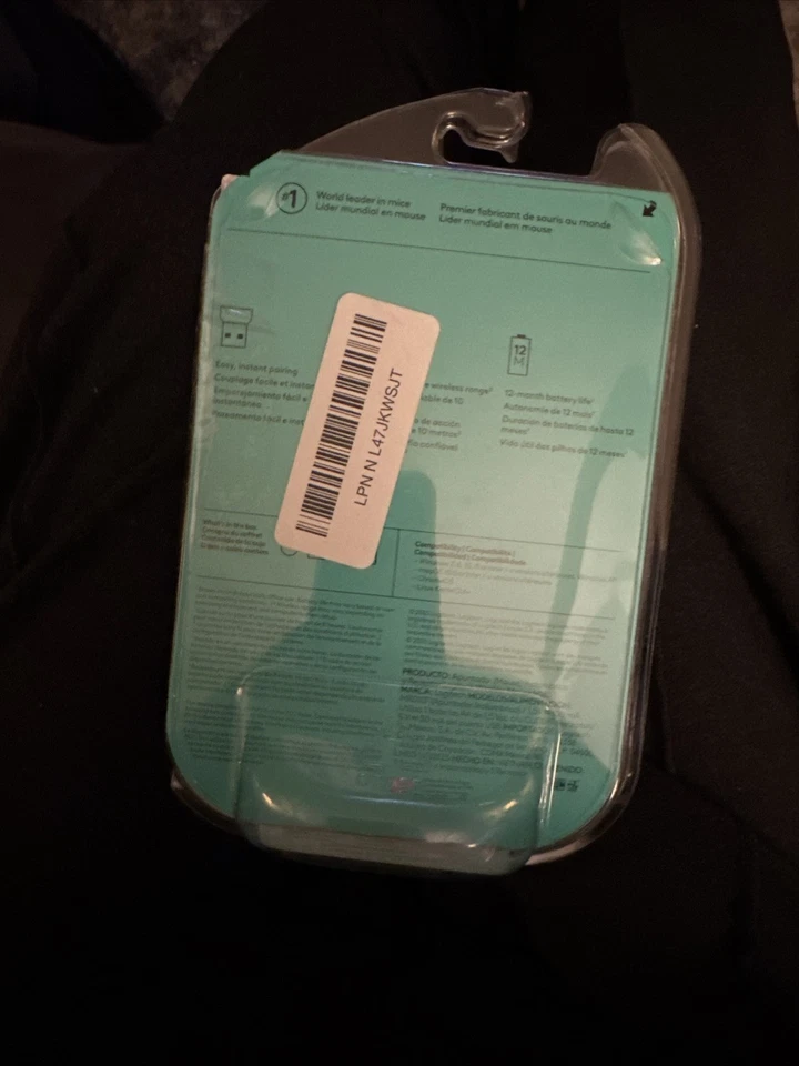 Logitech M185 (910-002255) Wireless Mouse - Image 2 of 2