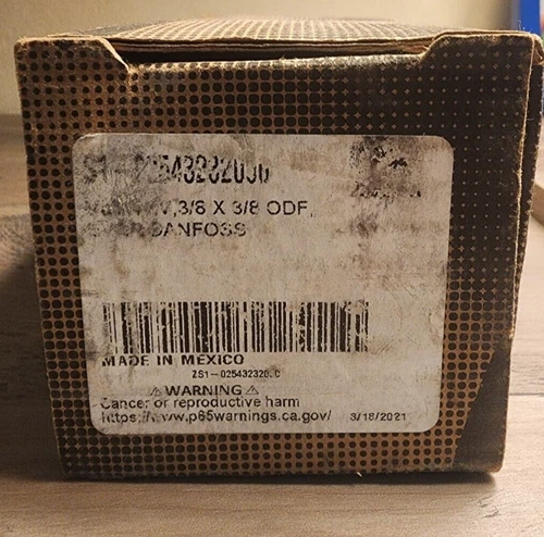York 145277 S1-025-43232-000 "3/x3/8 R410A 4Ton TXV 31""Cap"