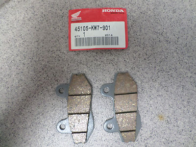 Honda NSR 50 Bj ´88 (BoxE) Bremsbeläge Bremsklötze vorne 45105-KW7-901