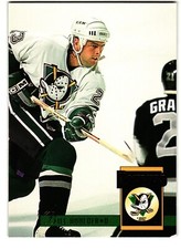 1993-94 Donruss #8 Bill Houlder, Anaheim Mighty Ducks