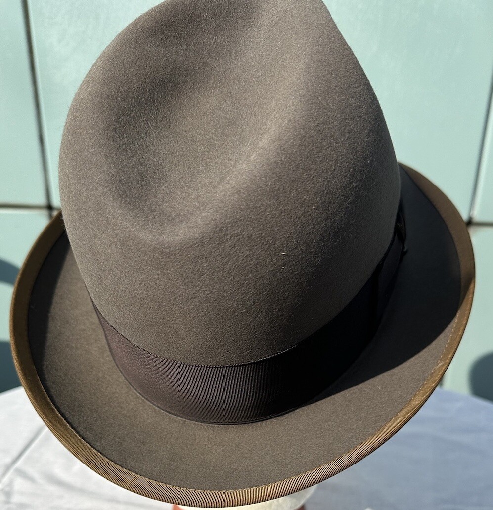 Vintage Fedora 1950's Mallory Broadmoor 7 1/4 Long Oval | eBay Vintage Fedora 1950's Mallory Broadmoor 7 1/4 Long Oval | eBay
