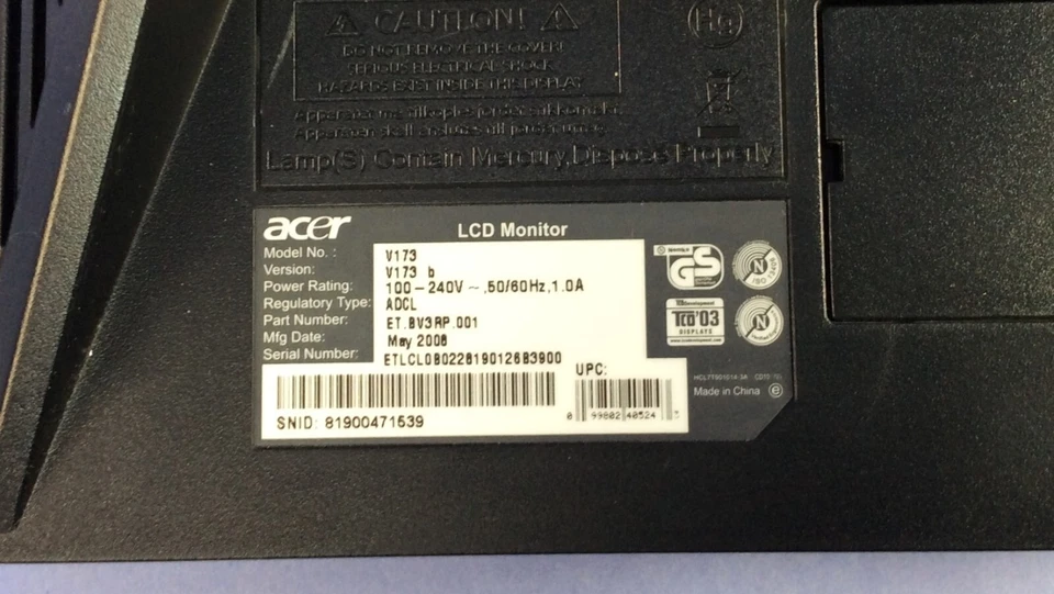 Acer V173 Flat Panel Monitor LCD Display w/ Power & VGA Cables - Image 2 of 3