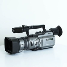 Sony DCR-VX2100 3CCD MiniDV Handycam Camcorder Tested w/Charger Used Japan