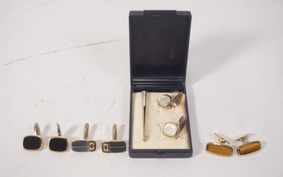 Vintage Lot Konvolut verschiedene Manschettenknöpfe Krawattennadel div. Designs