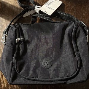 Kipling Insulated Lunch Bag True Black Spacious Easy Clean Lightweight Travel.