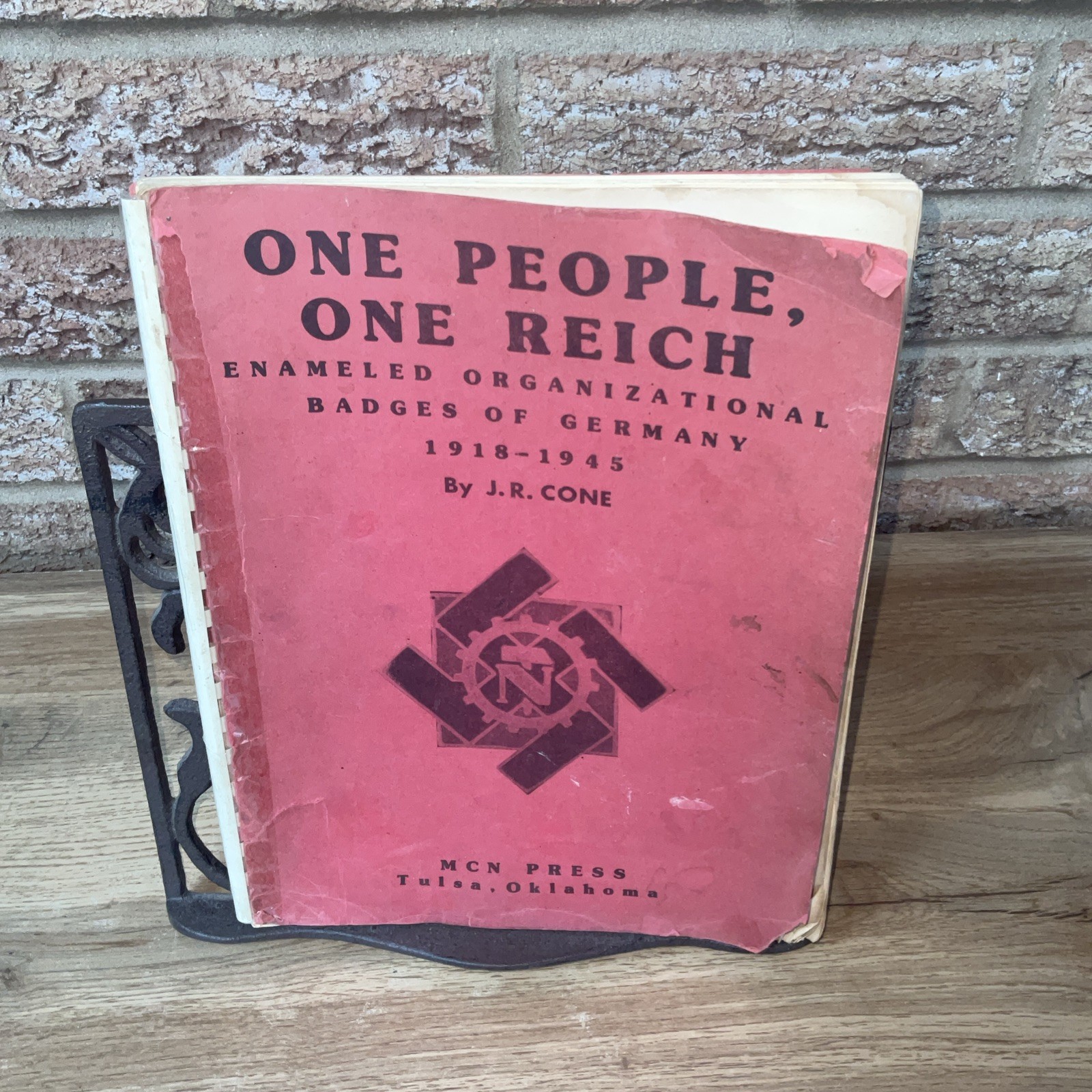 One People One Reich Enameled Organisational Badges Of Germany J R Cone PB 1918
