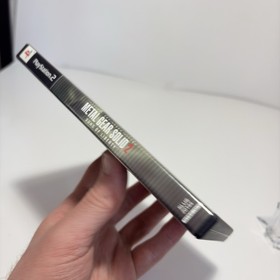 Metal Gear Solid 2 Sons of Liberty Playstation 2PS2 CompleteCIB w/RegCard Tested