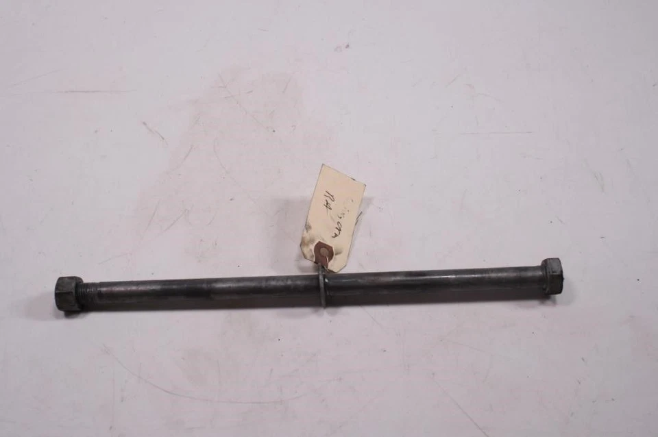 Болт поворотного рычага 09 BMW G650GS - Изображение 2 из 4