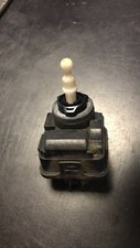 Moteur de réglage du niveau des phares Opel Omega B2 1999 90492832