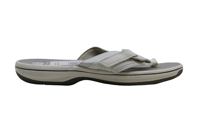 clarks brinkley sail flip flops