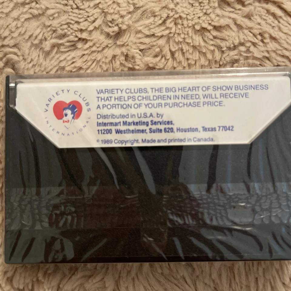 Traditional Christmas Music Cassette Tape New Sealed Merry Christmas 1989 Vtg - Image 3 of 4