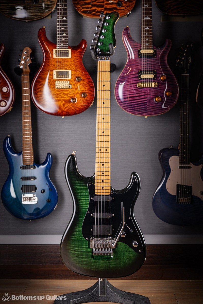 Valley Arts Custom Pro Green Burst 1P Flame Maple Body USA