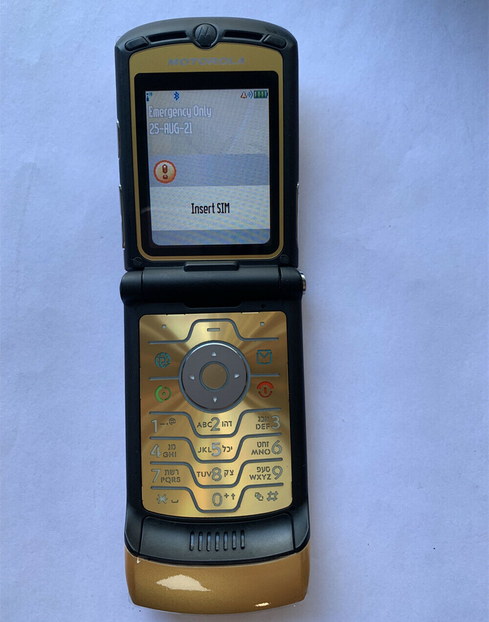 Motorola V3 Classic Silver - GSMGSM Flip 2.2 Tela LCD Quad-Band Java -  Prata Tudo em eletrônicos, smartphones, celulares, áudio, smartbands, etc