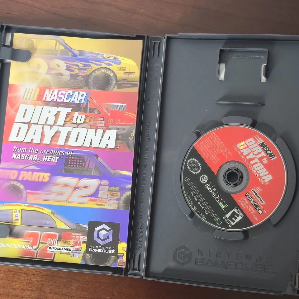 Lote de 2 NASCAR: Dirt to Daytona y Tonka Rescue Patrol (Nintendo GameCube) Foto 4 de 4