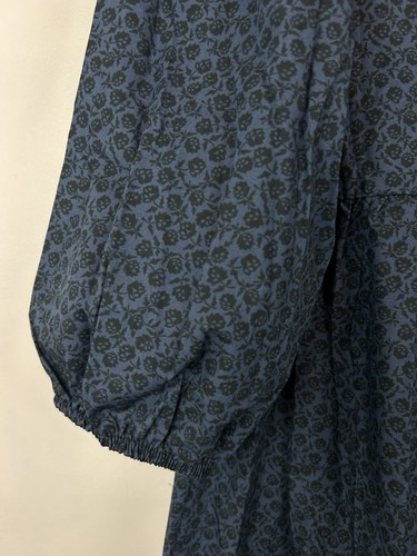 Gap Maternity Smocked Flutter Sleeve Dress indigo blue dot size Small Preppy - Picture 5 of 7