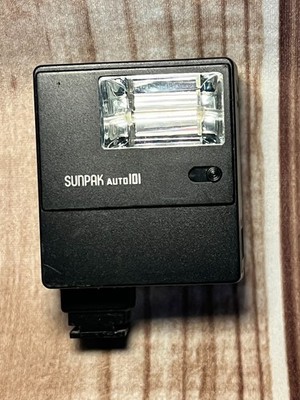 SUNPAK Auto flash
