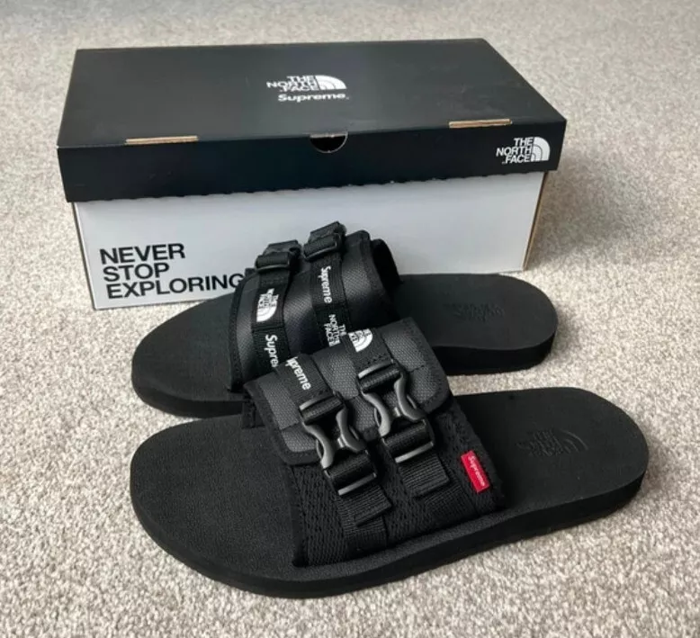 SS22 Supreme The North Face Trekking Sandal slides Black Size UK 8 US 9 EU 41.5