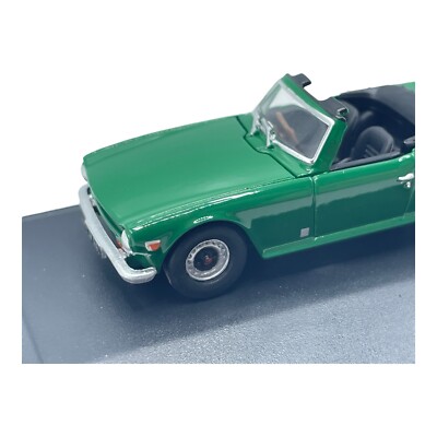 Triumph TR6 Emerald Green with Black interior Diecast car 1:76 OO