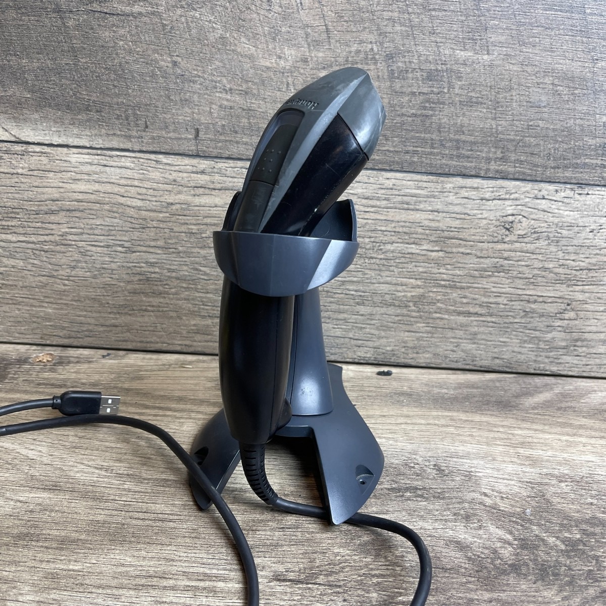 HoneyWell Voyager 1200G-2 Laser Barcode Scanner Corded