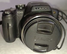 PANASONIC LUMIX DMC-FZ45 avec cordon et batterie fournie