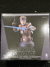 Gentle Giant Star Wars Starkiller Hero (Concept) Mini Bust PGM Exclusive 226/500