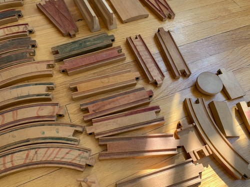 vtg wood TRAIN LOT antique bent track thomas FAO Schwarz Playskool Skaneateles + - Picture 6 of 11