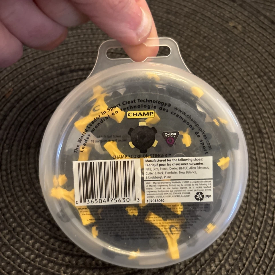 Champ Stinger Scorpion Q-Lock Soft Golf Spikes Pack Of 18 New - Image 3 of 3