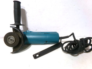 MAKITA N9514B 115 VOLT ELECTRIC 4" DISC GRINDER
