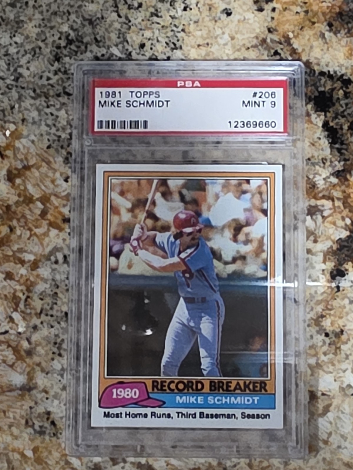 1981 Topps - Record Breaker Mike Schmidt #206 PSA 9