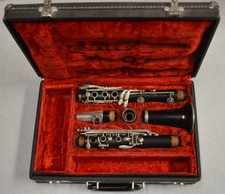 USED NOBLET PARIS Bb CLARINET, WOOD BODY, "AS IS" CONDITION. SERIAL 13036.