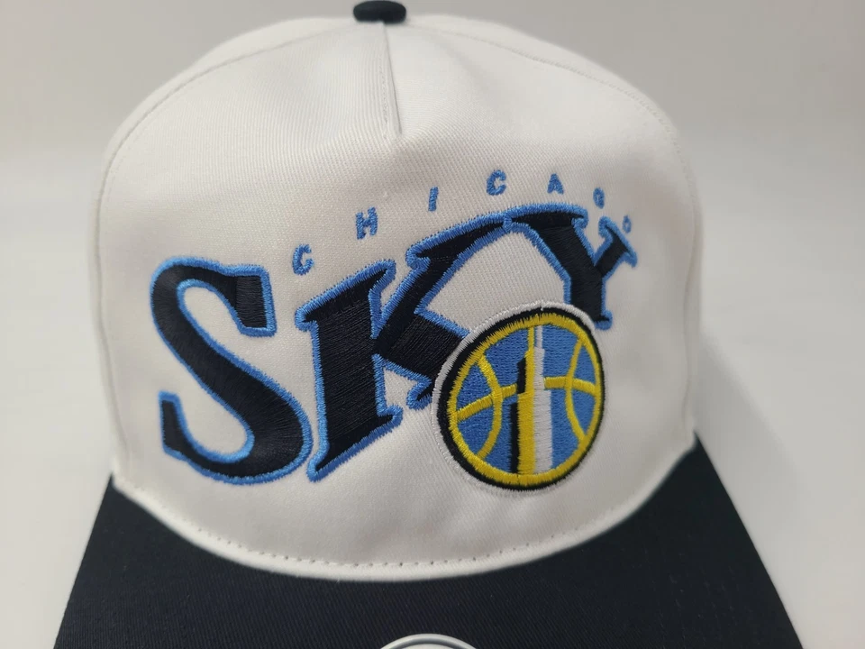 Chicago Sky 47 Brand Hitch Snapback Hat Cap Adult WNBA Basketball White Black - Image 4 of 4