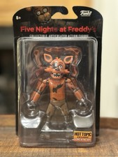Five Nights at Freddy's Glow in the Dark Foxy Figure Hot Topic Exclusive FNAF